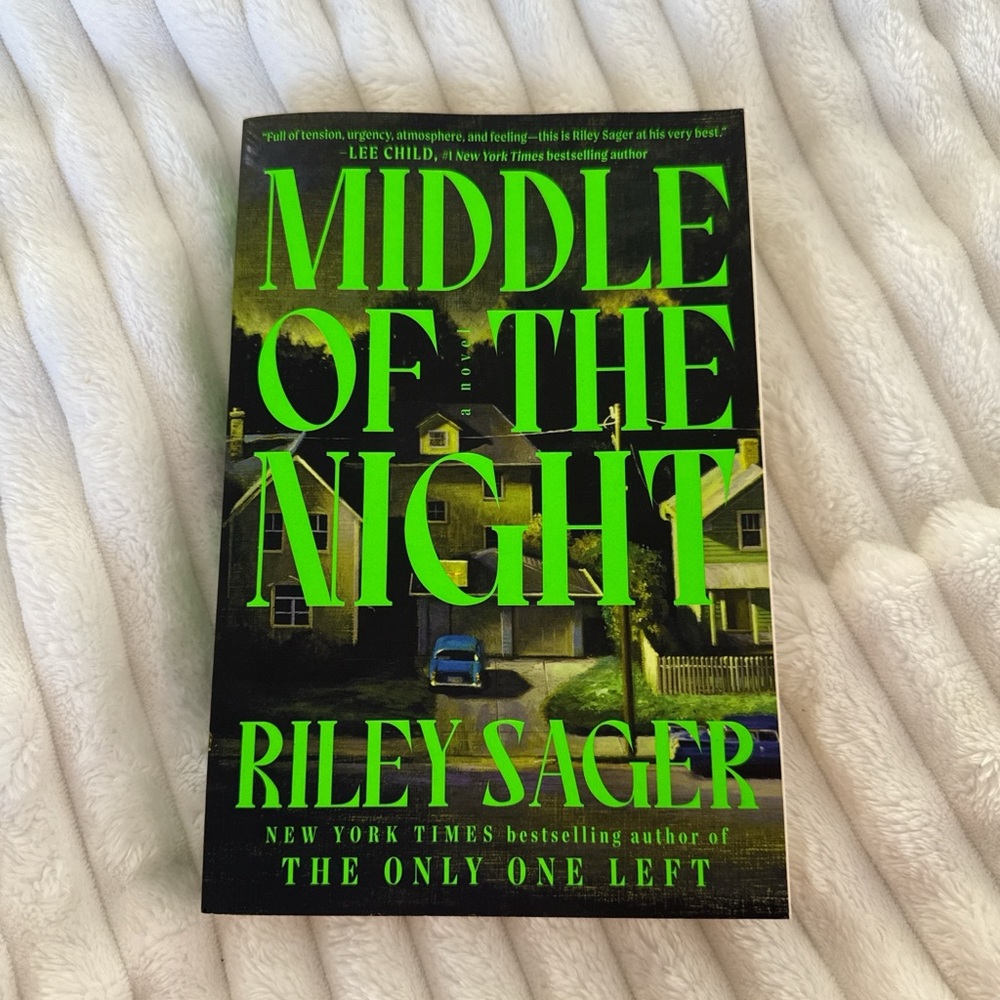 Middle of the Night - Riley Sager